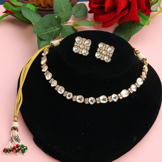 Exquisite Kundan Neckline in 24-Karat Gold Plating