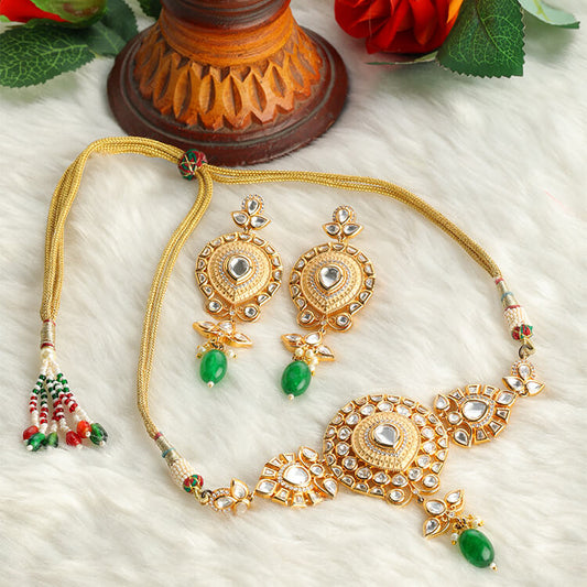 Elegant Tyani Kundan Choker Necklace Set