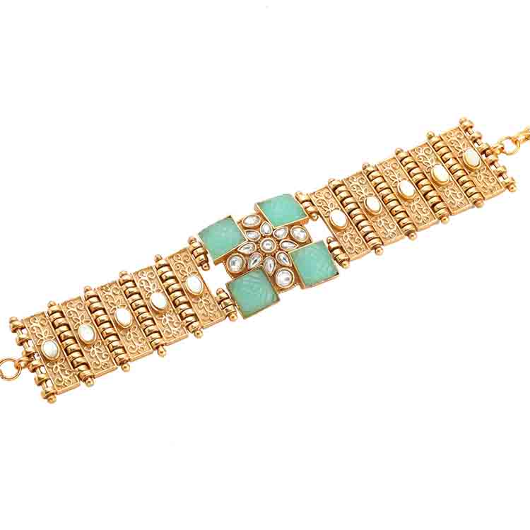 Amrapali Design Necklace with 24 Karat Gold Plating: A Luxurious and Timeless Statement Piece