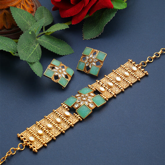 Amrapali Design Necklace with 24 Karat Gold Plating: A Luxurious and Timeless Statement Piece