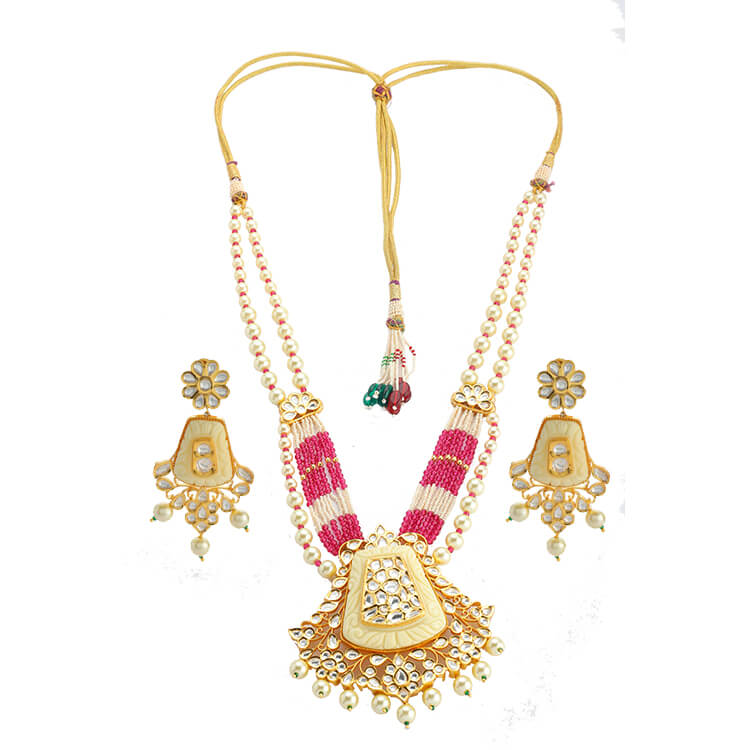 24 Karat Gold Plated Kundan Pendant Necklace Set with Carving Stones