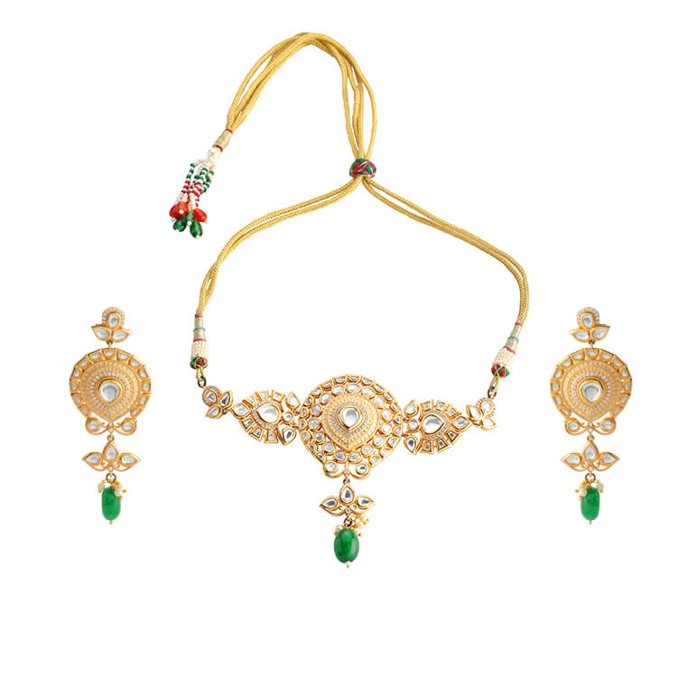 Elegant Tyani Kundan Choker Necklace Set